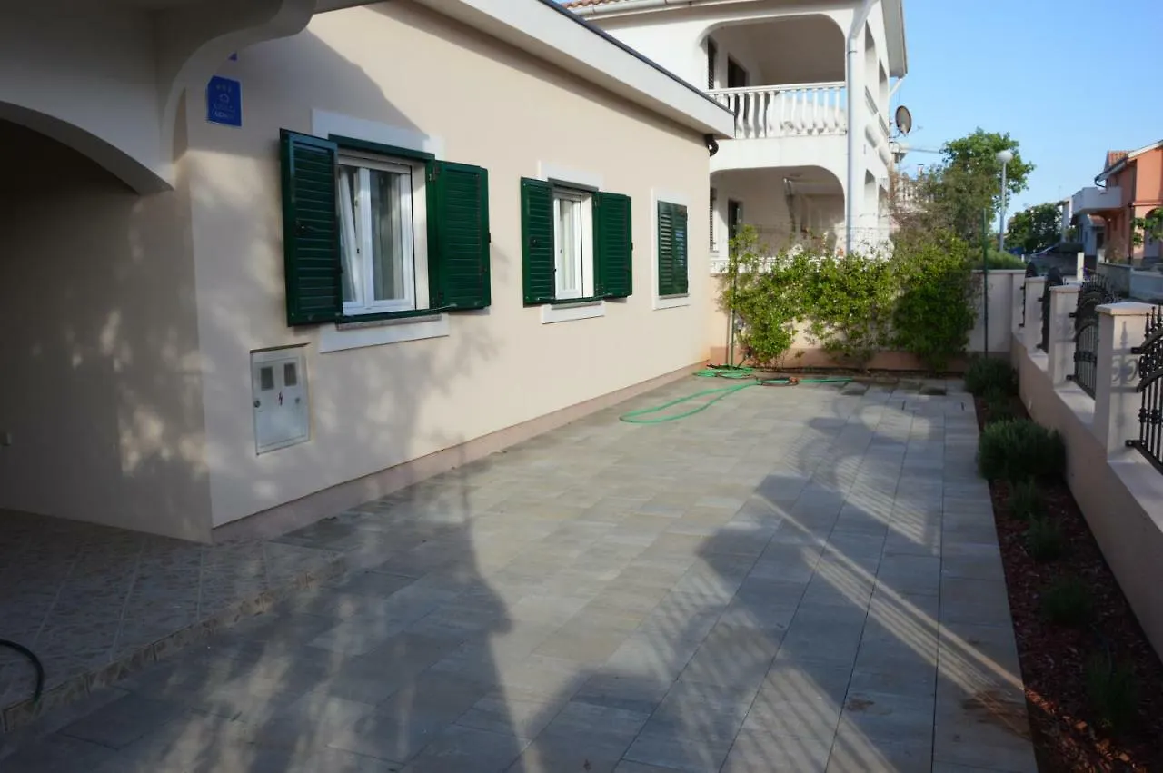 Holiday home Kuca Za Odmor Strk Villa Vir